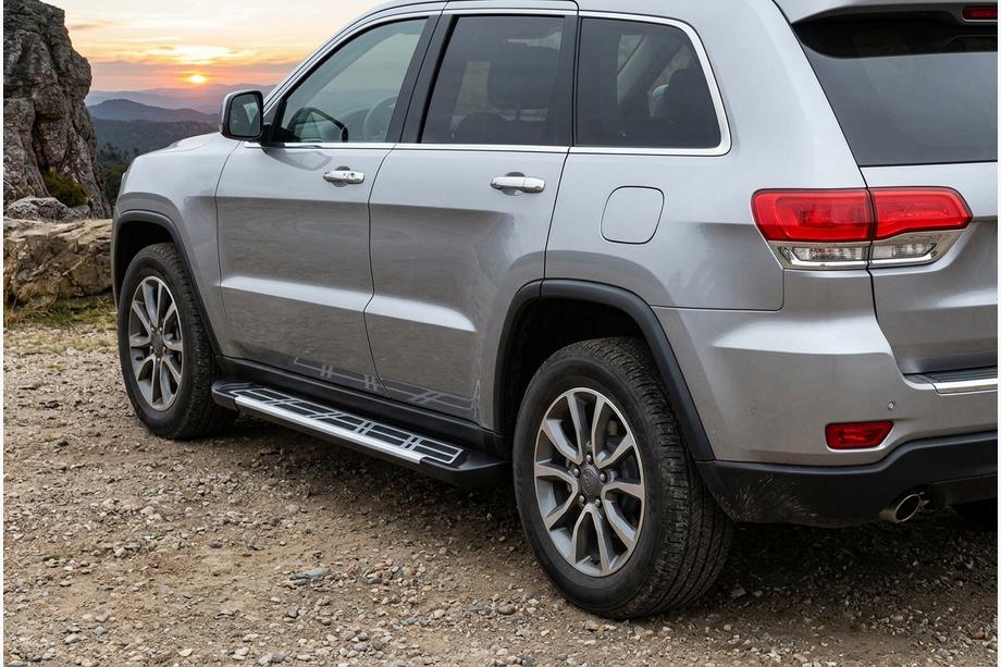 Jeep Grand Cherokee WK2 2010–2021 Boční nášlapy Sunrise (2 ks, hliník) Image
