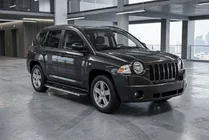 Jeep Compass 2006–2016 Boční nášlapy Maya V1 (2 ks, hliník) fotografie 1