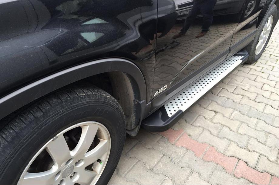 Kia Sorento II XM 2009–2014 Boční nášlapy Allmond Grey (2 ks, hliník) 2010–2013 Fotografie 3