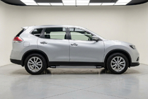 Nissan X-trail T32/Rogue 2014–2021 Boční nášlapy Rainbow (2 ks, hliník) fotografie 1