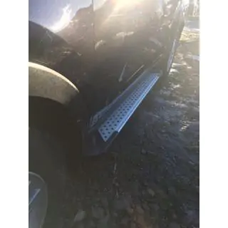 Boční nášlapy Allmond Grey (2 ks, hliník) fotografie 3