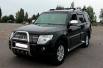 Mitsubishi Pajero Wagon IV 2006–2021 Přední ochranný rám QT011 (nerez) fotografie 1
