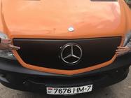 Mercedes Sprinter W906 2006–2018 Zimní kryt přední masky V1 (2013↗) Lesklá fotografie 6