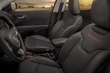 Recenze crossoveru Jeep Compass řady Trailhawk fotografie 4
