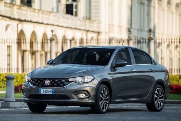 Recenze sedanu Fiat Tipo