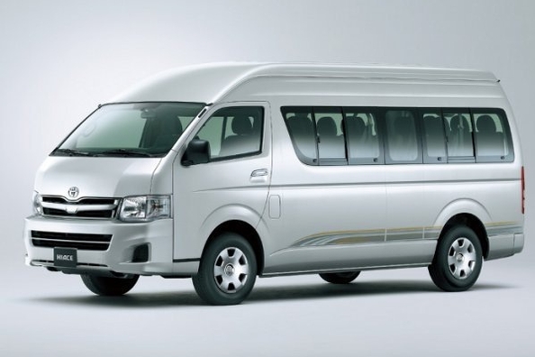 Recenze mikrobusu Toyota Hiace