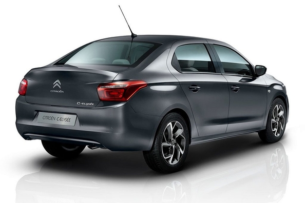 Recenze modernizovaného sedanu Citroen C-Elysee