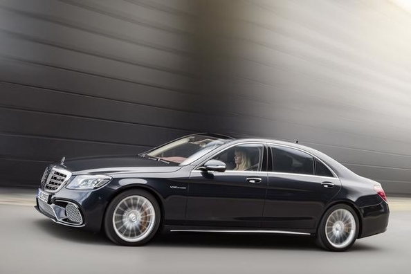 V Evropě začal prodej modernizovaného Mercedes-Benz S-Class Fotografie 5