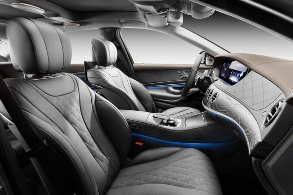 V Evropě začal prodej modernizovaného Mercedes-Benz S-Class Fotografie 3