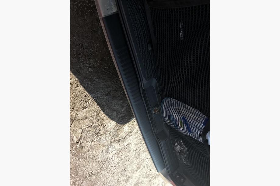 Mercedes Vito W639 2004–2014 Ochranná lišta zadního nárazníku s ohybem (DDU, plast) Fotografie 7