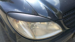 Mercedes Vito W639 2004–2014 Rovná mračítka na světlomety (2004-2010, 2 ks, plast) Matná černá fotografie 4