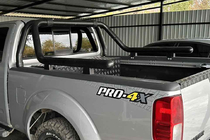 Nissan Navara/NP300 2016– Ochranný rám korby (černý) fotografie 3