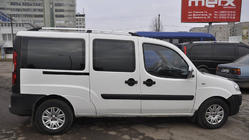 Fiat Doblo I 2005–2010 Chromované střešní ližiny fotografie 18