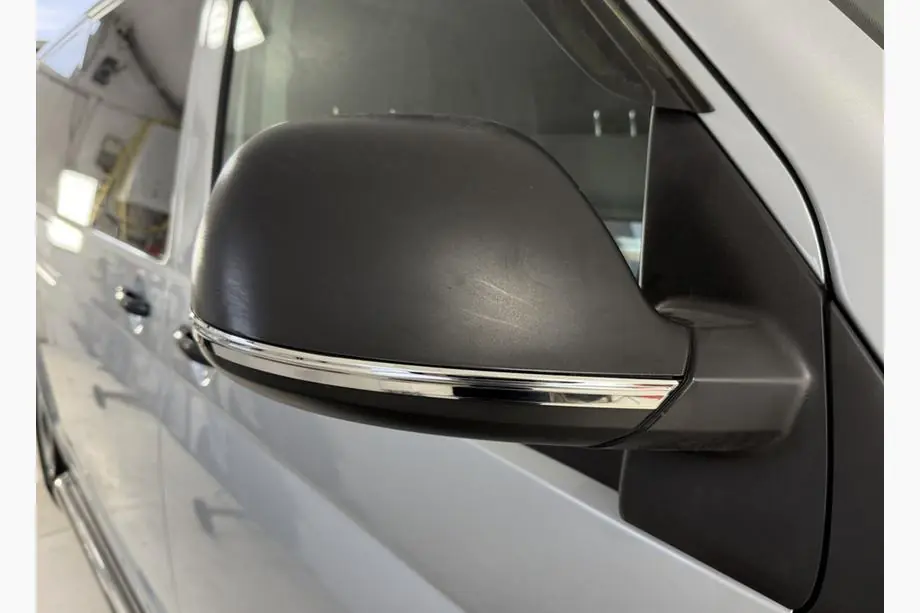 Volkswagen T5 2010–2015 Nerezové lišty na zrcátka (2 ks) Fotografie 2
