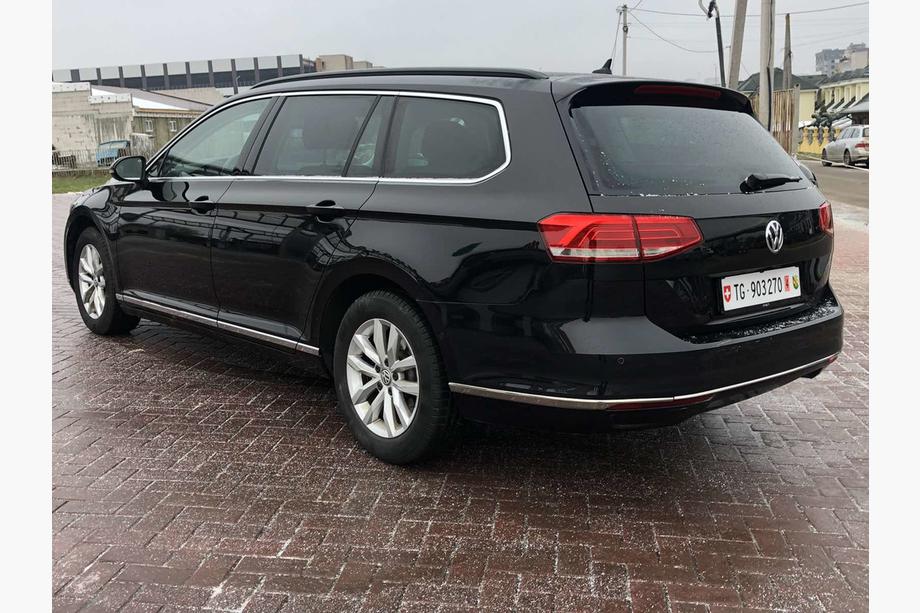 Volkswagen Passat B8 2015–2023 Nerezové kryty hrany zadního nárazníku SD/SW (3 ks) OmsaLine – italská nerezová ocel Fotografie 2