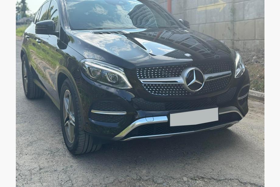 Mercedes GLE/ML třída W166 2011–2018 Tuningová maska Diamond (GLE) Fotografie 3