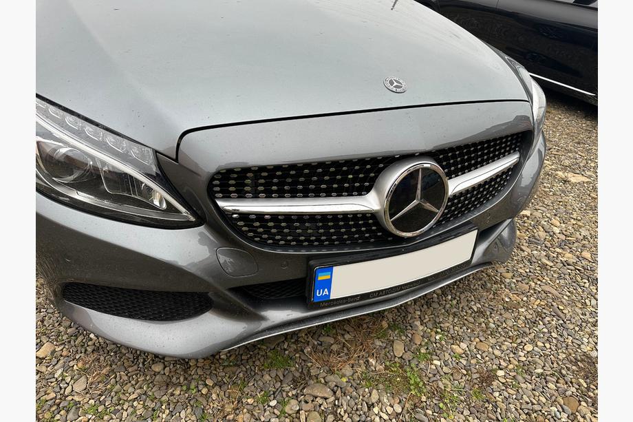 Mercedes C-Class W205 2014–2021 Přední maska chladiče Diamond Silver (pro Avantgarde/AMG-Line/C43 AMG) 2018+, s kamerou Image
