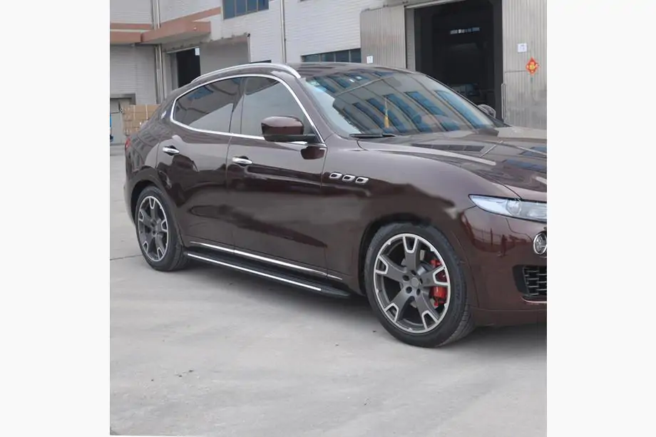Maserati Levante 2016– Boční prahy OEM-V1 (2 ks) Image