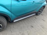 Toyota C-HR 2016–2023 Boční nášlapy Original V1 (2 ks, hliník) fotografie 7
