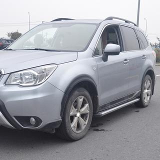 Boční nášlapy Original (2 ks, hliník) Subaru Forester 2013–2018 fotografie 3