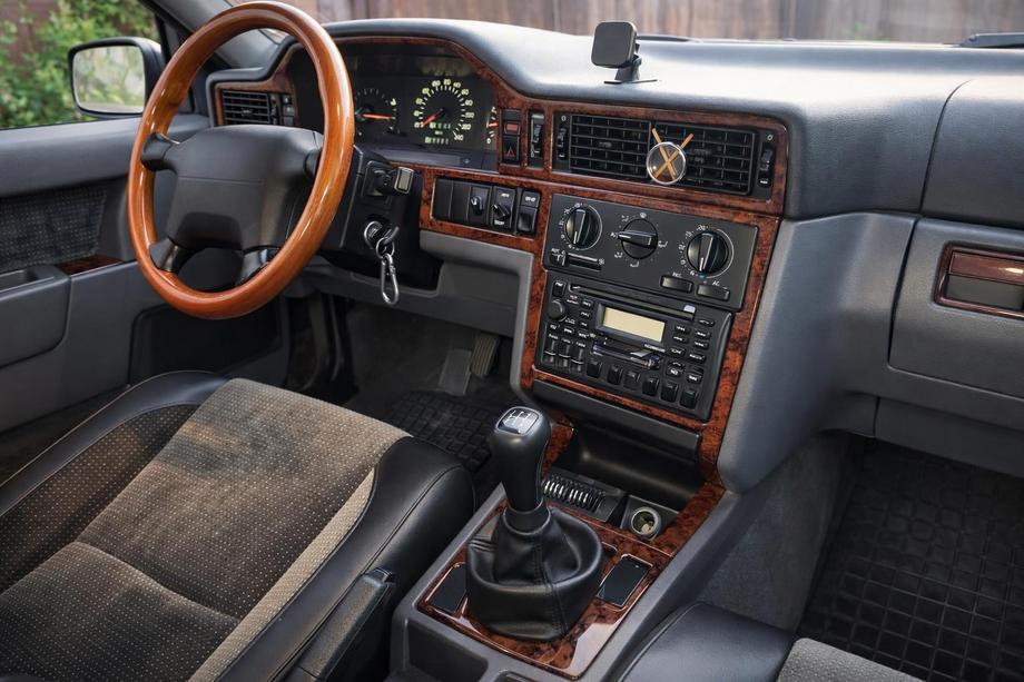 Volvo 850 1991–1997 Kryty palubní desky (1993-1997) Image