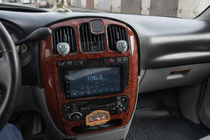 Chrysler Voyager 2001–2007 Lišty na palubní desku (Meric) Hliník fotografie 1