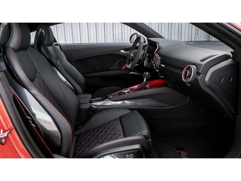 Recenze Audi TT RS pro modelový rok 2018