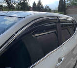 Nissan Qashqai 2014–2021 Ofuky oken s chromovou lištou (Niken, sada 4 ks) fotografie 1