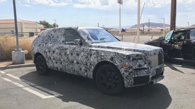 Společnost Rolls-Royce uvede na trh crossover