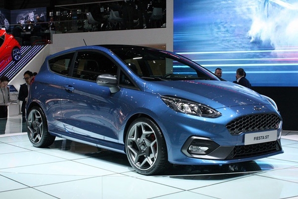 Seznámení se sportovní Ford Fiesta ST pro modelový rok 2018