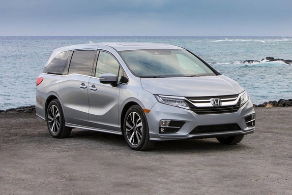 Recenze minivanu Honda Odyssey