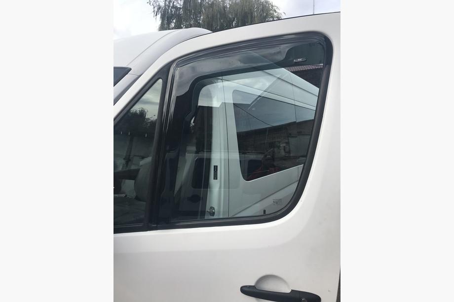 Volkswagen Crafter 2006–2016 Ofuky oken (2 ks, HIC) Fotografie 7