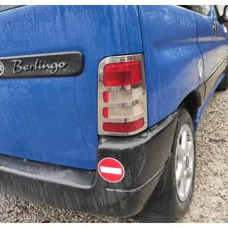 Nerezové kryty brzdových světel (2 ks) Citroen Berlingo 1996–2008 fotografie 4