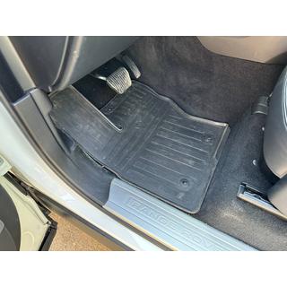 Gumové autokoberce do interiéru (4 ks, Stingray Premium)