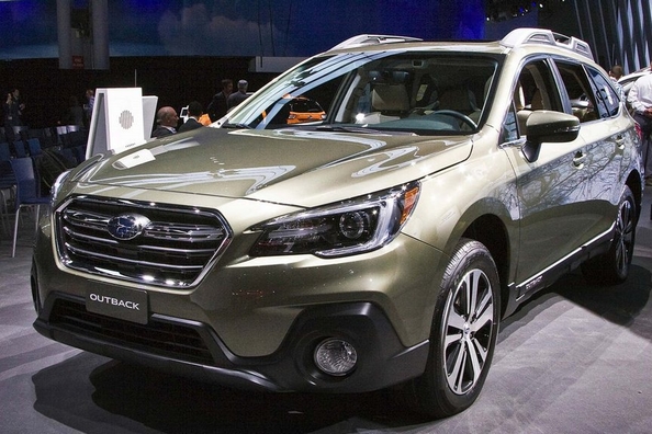 Recenze kombi Subaru Outback Fotografie 4