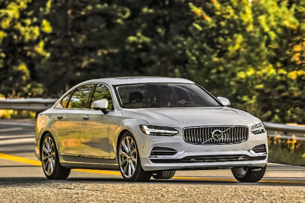Recenze modernizovaného sedanu Volvo S90