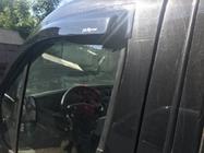 Opel Vivaro 2001–2015 Deflektory oken (2 ks, MyRacing) fotografie 9