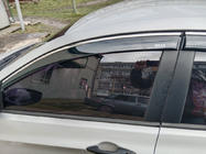 Hyundai Accent 2011–2017 Ofuky oken s chromovou lištou SD (4 ks, Niken) fotografie 2