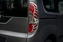 Opel Combo 2012–2018 Chromové rámečky zadních světel (2015↗, 2 ks, plast) fotografie 1