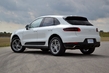 Srovnání Porsche Cayenne a Porsche Macan fotografie 3