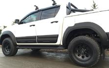 Toyota Hilux 2015– Rozšíření blatníků (2015-2020, ABS, šroubované) fotografie 7