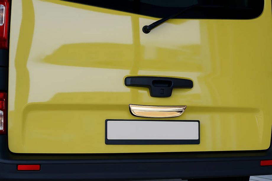 Opel Vivaro 2001–2015 Chromová lišta nad SPZ (spodní, nerez) Image