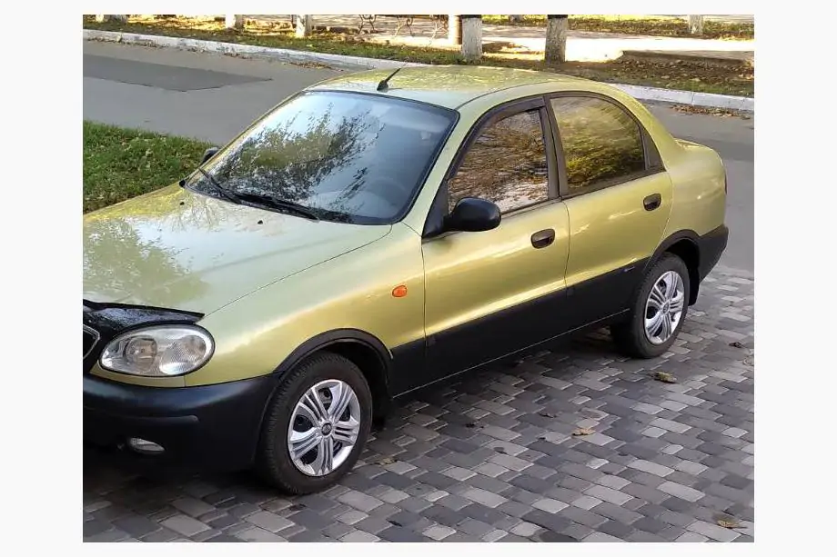 Chevrolet Lanos 1998–2017 Lemy blatníků (4 ks, černé) Image