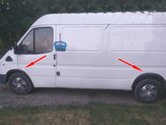 Ford Transit 1991–2000 Lemy blatníků (4 ks, černé) fotografie 1