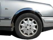 Mercedes třída E W210 1995–2002 Nerezové lišty na lemy blatníků (4 ks) fotografie 2