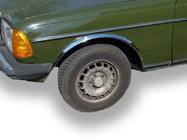 Mercedes W123 1975–1986 Nerezové lišty na lemy blatníků (4 ks) fotografie 1