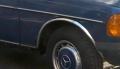 Mercedes W123 1975–1986 Nerezové lišty na lemy blatníků (4 ks) fotografie 4