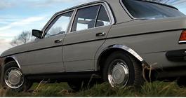 Mercedes W123 1975–1986 Nerezové lišty na lemy blatníků (4 ks) fotografie 5