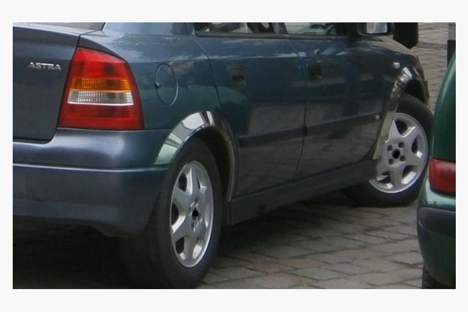 Opel Astra G Classic 1998–2012 Nerezové lišty na lemy blatníků (4 ks) Fotografie 2