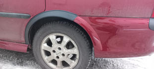 Opel Vectra B 1995–2002 Lemy blatníků (4 ks, černé) ABS plast fotografie 4